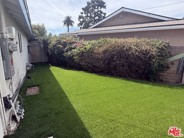 11026 Gerald Avenue, Los Angeles, CA 91344
