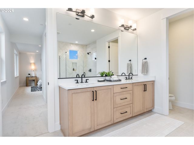 4768 N ADAMS St, Camas, WA 98607