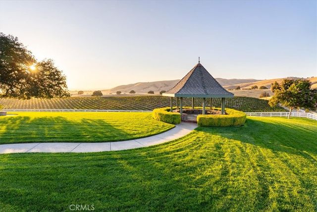 8283 Cross Canyons Road, San Miguel, CA 93451