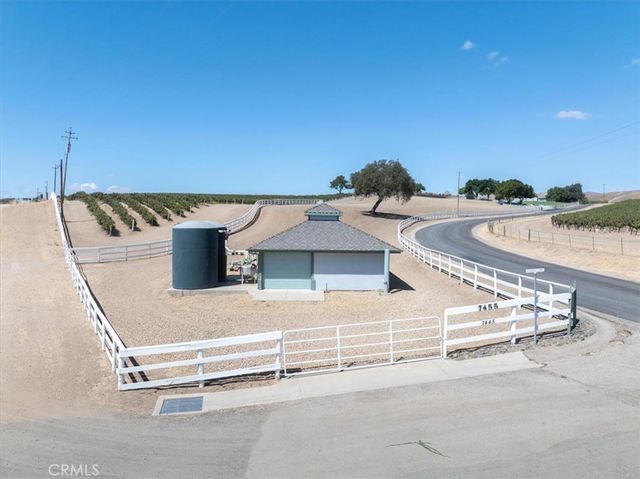 8283 Cross Canyons Road, San Miguel, CA 93451