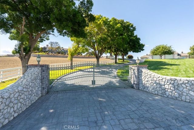 8283 Cross Canyons Road, San Miguel, CA 93451