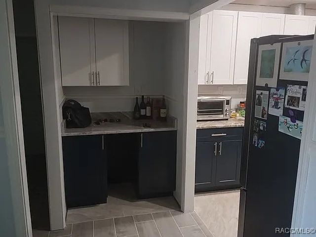 12 Palm Drive, Yankeetown, FL 34498