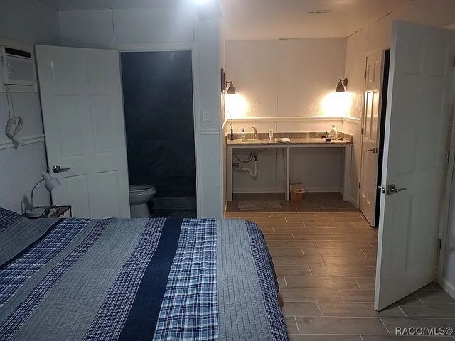 12 Palm Drive, Yankeetown, FL 34498