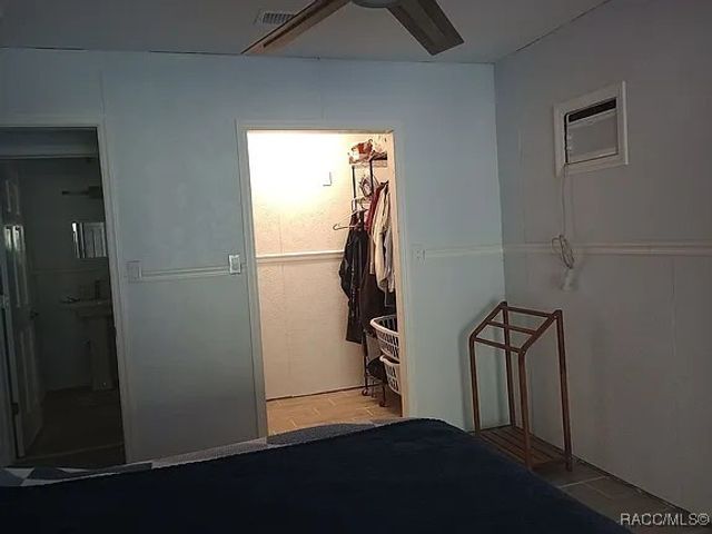 12 Palm Drive, Yankeetown, FL 34498