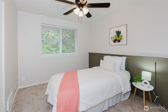 20265 Robin Lane NE, Suquamish, WA 98392