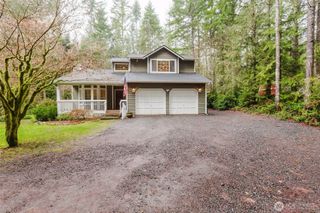 20265 Robin Lane NE, Suquamish, WA 98392