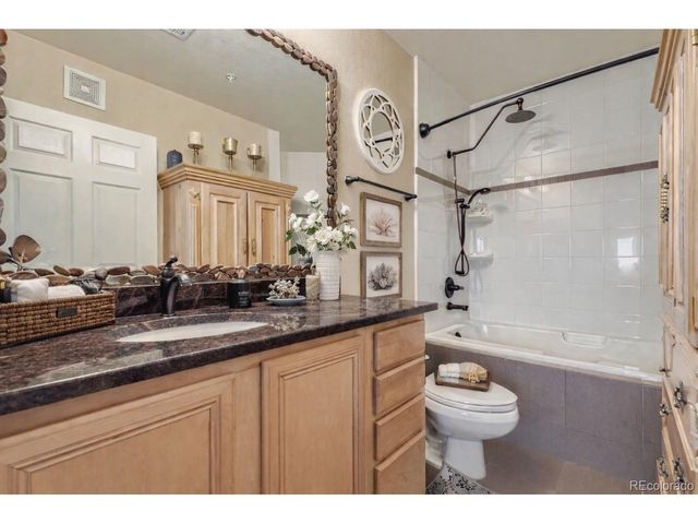 15475 Andrews Dr 304, Denver, CO 80239