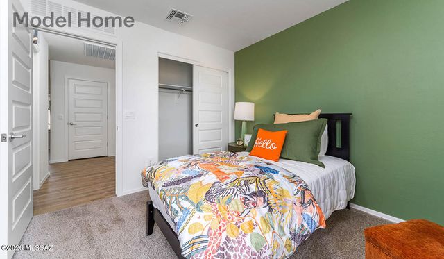 772 W Calle Lupa, Sahuarita, AZ 85629