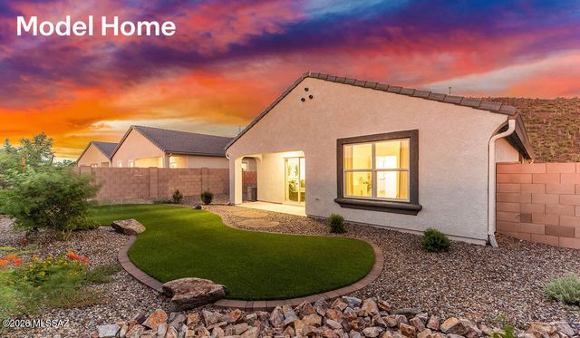 772 W Calle Lupa, Sahuarita, AZ 85629