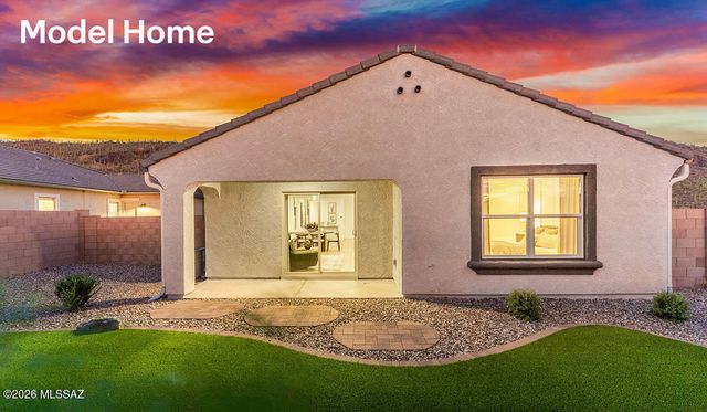 772 W Calle Lupa, Sahuarita, AZ 85629