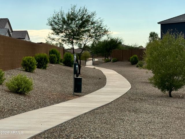 6555 W MAGDALENA Lane, Laveen, AZ 85339