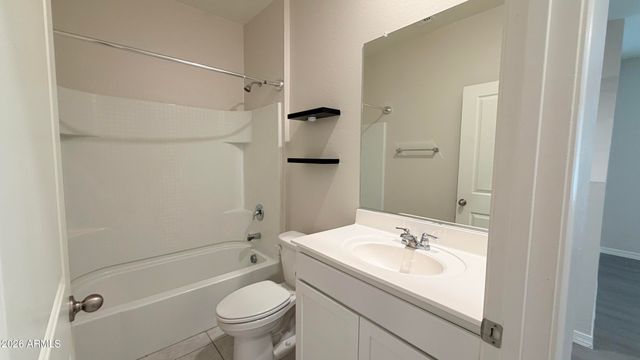 6555 W MAGDALENA Lane, Laveen, AZ 85339