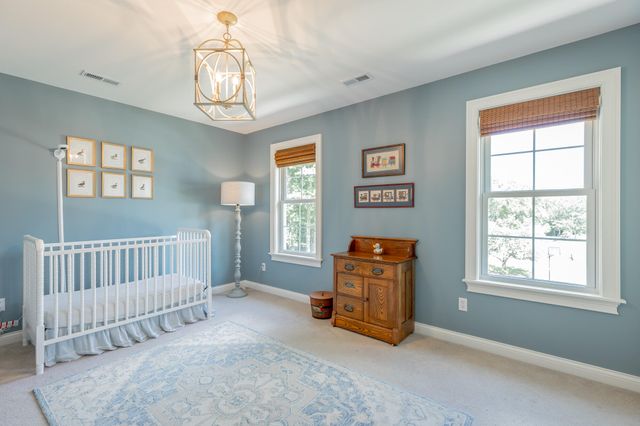 3623 Gentry Station Drive, Signal Mountain, TN 37377