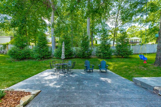 3623 Gentry Station Drive, Signal Mountain, TN 37377