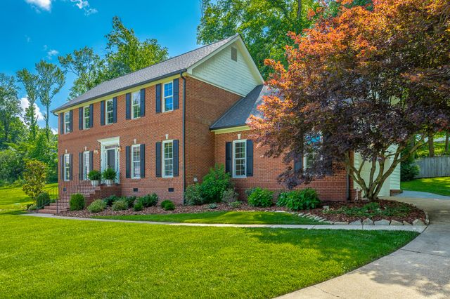 3623 Gentry Station Drive, Signal Mountain, TN 37377