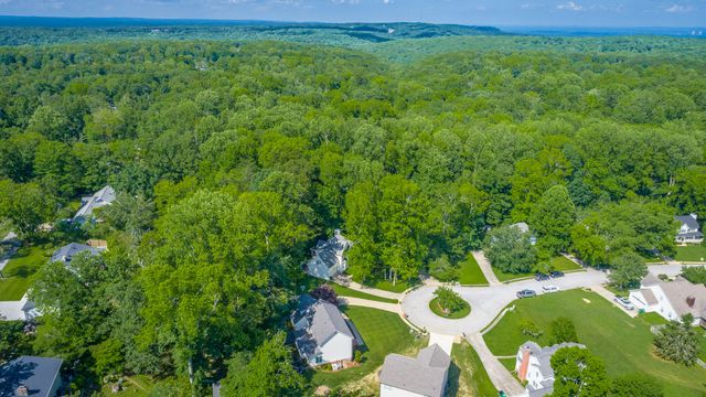 3623 Gentry Station Drive, Signal Mountain, TN 37377