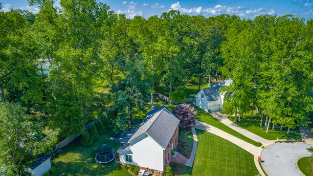 3623 Gentry Station Drive, Signal Mountain, TN 37377