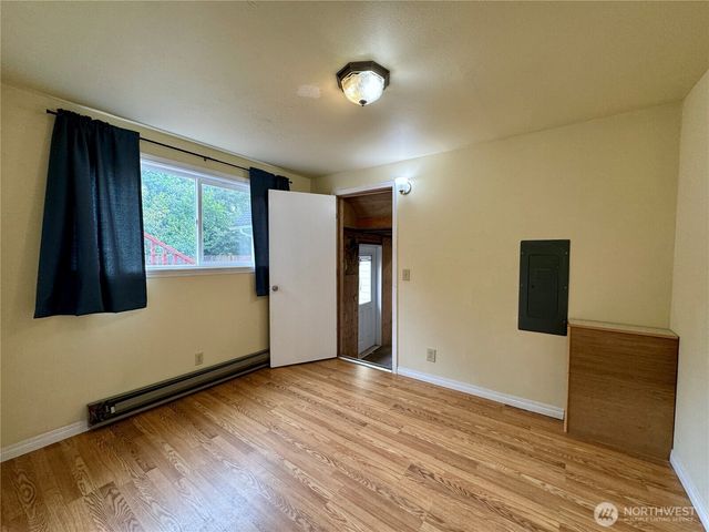 111 Vela Street SW, Ocean Shores, WA 98569