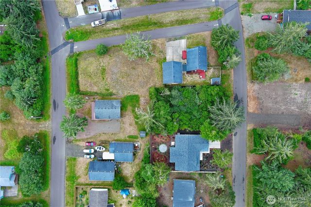 111 Vela Street SW, Ocean Shores, WA 98569