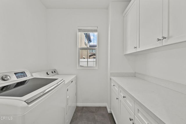 693 Nile River Drive, Oxnard, CA 93036