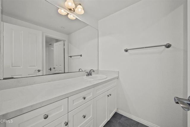 693 Nile River Drive, Oxnard, CA 93036