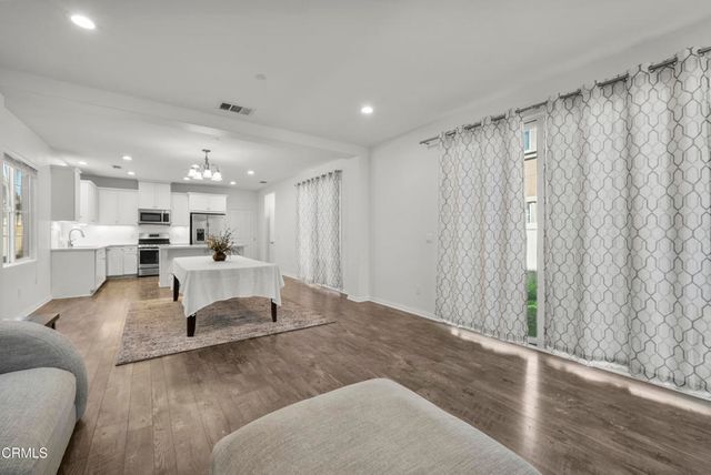 693 Nile River Drive, Oxnard, CA 93036