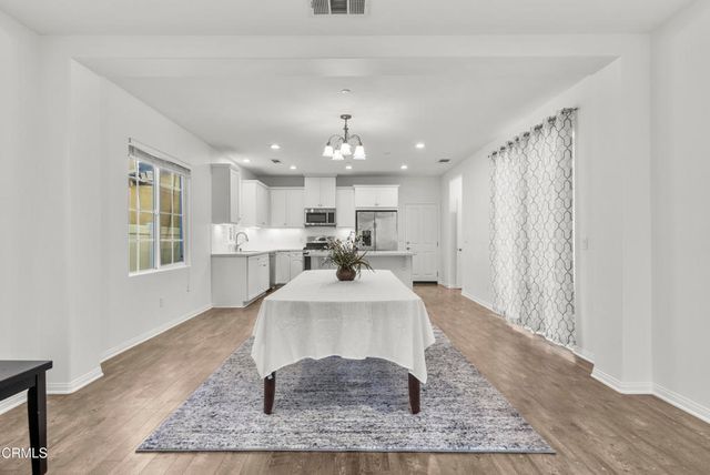 693 Nile River Drive, Oxnard, CA 93036