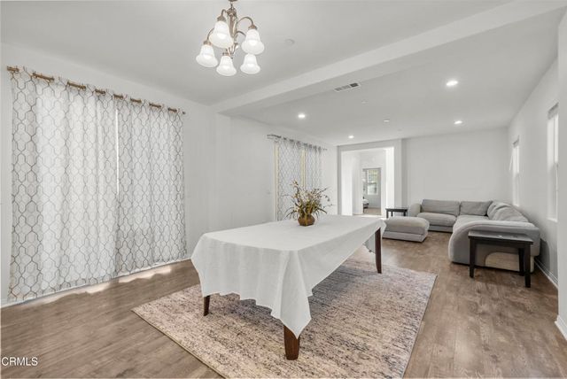 693 Nile River Drive, Oxnard, CA 93036