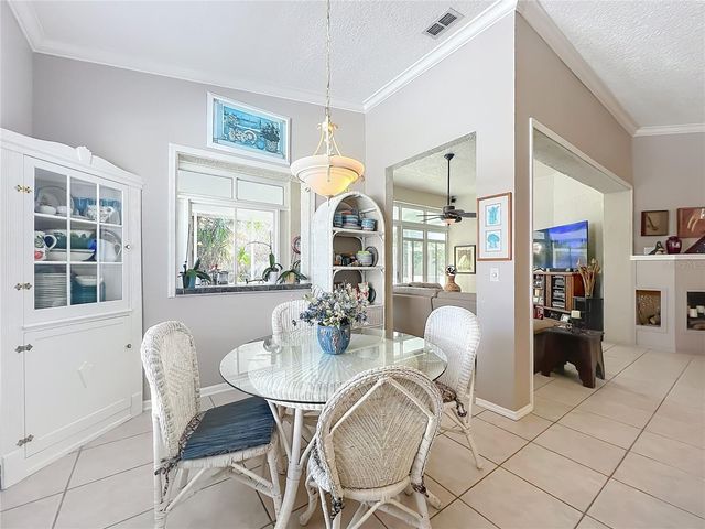 233 HANGING MOSS CIRCLE, Lake Mary, FL 32746