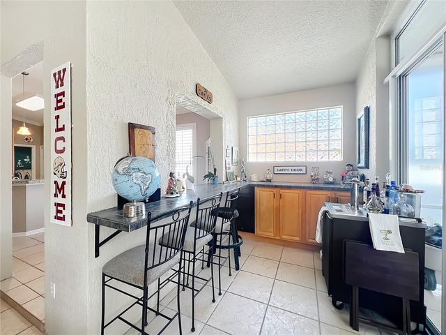 233 HANGING MOSS CIRCLE, Lake Mary, FL 32746