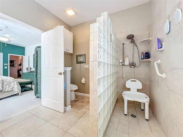 233 HANGING MOSS CIRCLE, Lake Mary, FL 32746