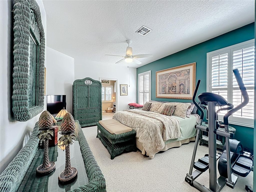 Image 48 of property listing at 233 HANGING MOSS CIRCLE, Lake Mary, FL 32746