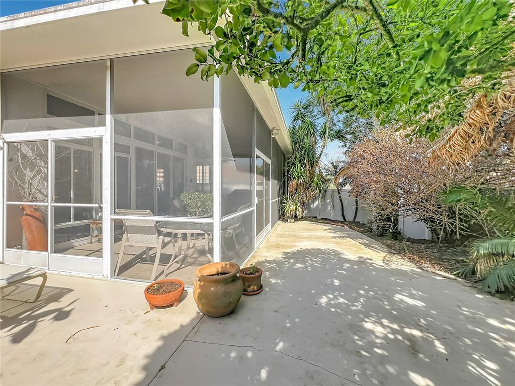 Image 62 of property listing at 233 HANGING MOSS CIRCLE, Lake Mary, FL 32746