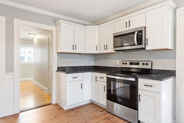 254 Gardner Rd, Templeton, MA 01468