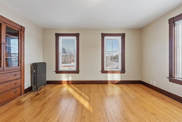 254 Gardner Rd, Templeton, MA 01468