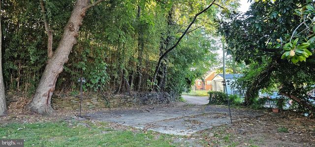 3744 CAMDEN ST SE, Washington, DC 20020