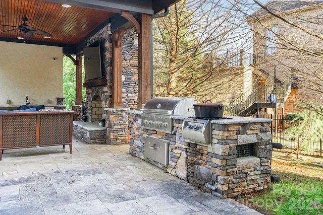 1801 Smarty Jones Drive, Waxhaw, NC 28173