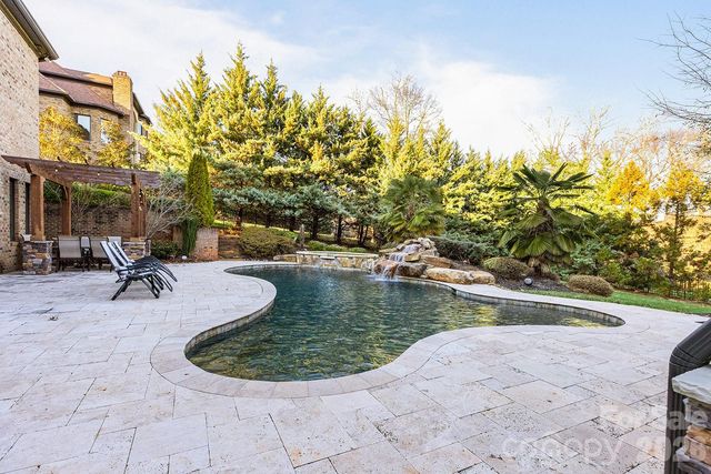 1801 Smarty Jones Drive, Waxhaw, NC 28173