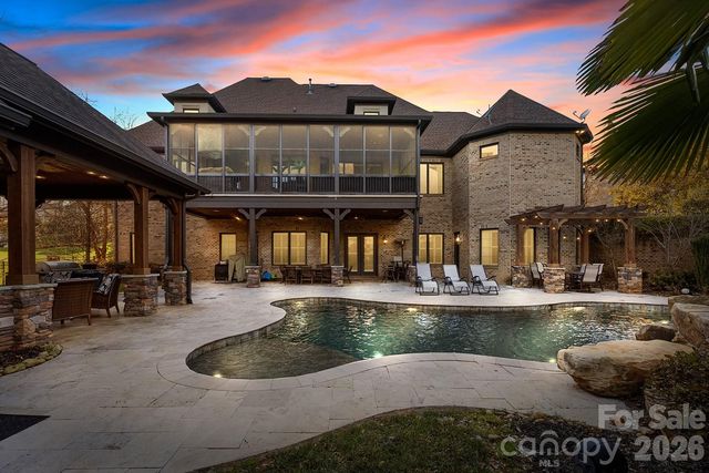 1801 Smarty Jones Drive, Waxhaw, NC 28173