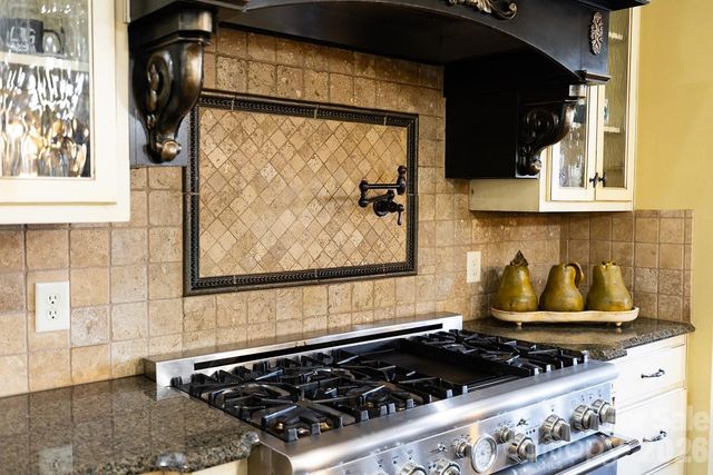 1801 Smarty Jones Drive, Waxhaw, NC 28173