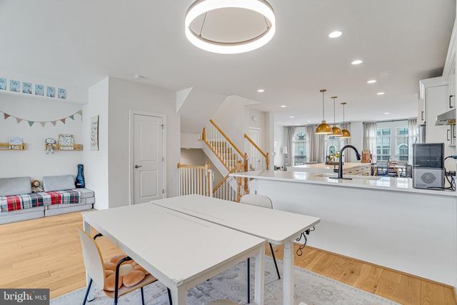 7938 TURTLE CREEK CIR, Gainesville, VA 20155