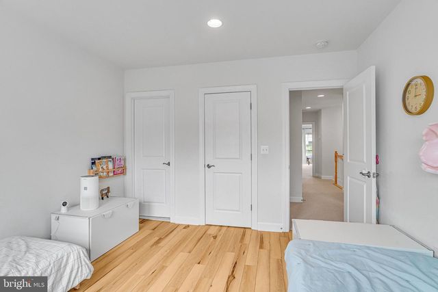 7938 TURTLE CREEK CIR, Gainesville, VA 20155