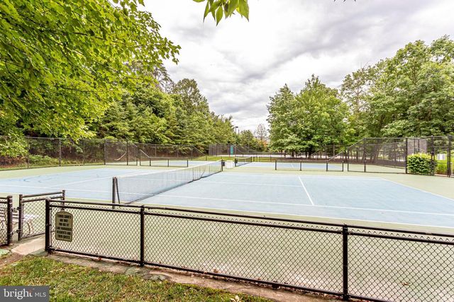 7938 TURTLE CREEK CIR, Gainesville, VA 20155