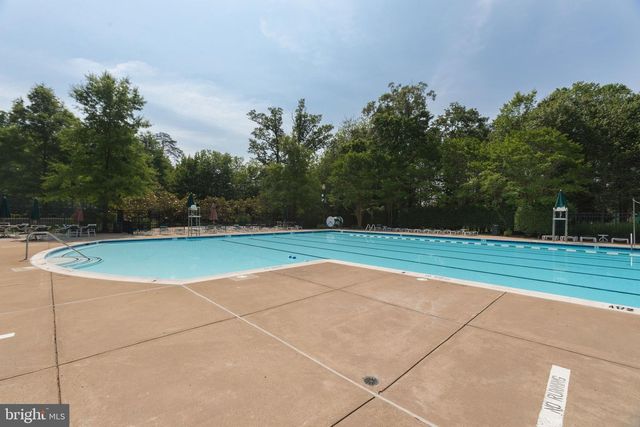 7938 TURTLE CREEK CIR, Gainesville, VA 20155