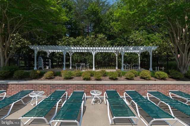 7938 TURTLE CREEK CIR, Gainesville, VA 20155
