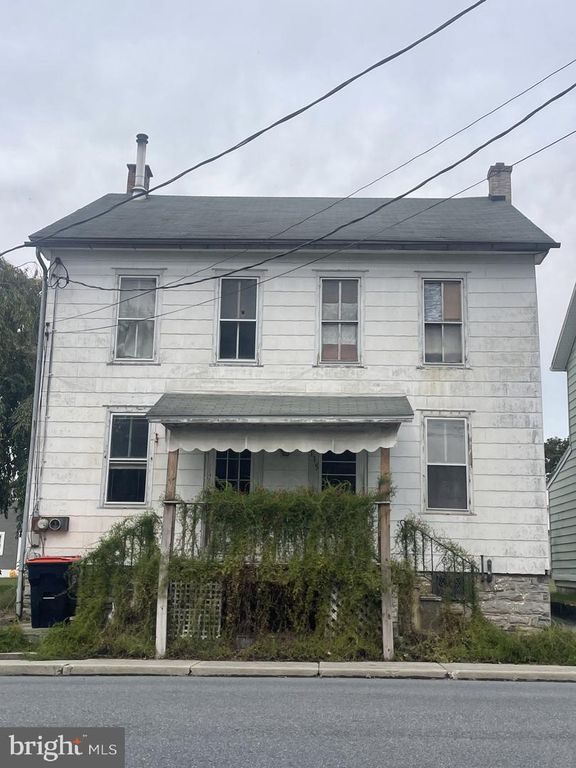 115 CHESTNUT ST, Mohrsville, PA 19541
