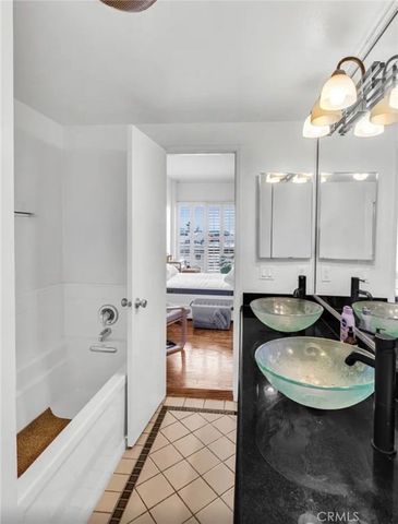 1115 S Elm Drive 512, Los Angeles, CA 90035