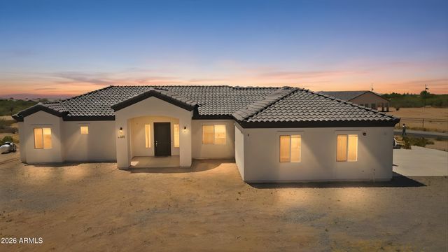 17587 W Dale Lane, Surprise, AZ 85387