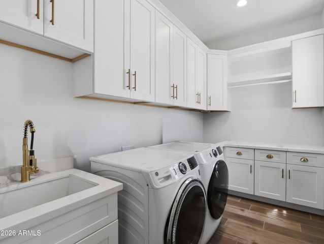 17587 W Dale Lane, Surprise, AZ 85387