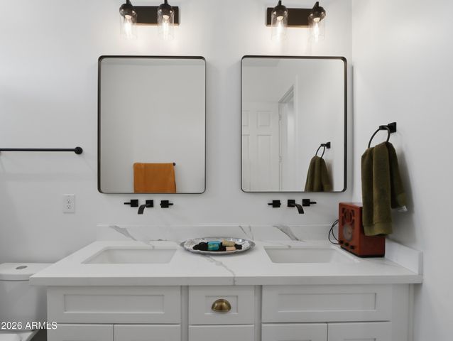 17587 W Dale Lane, Surprise, AZ 85387